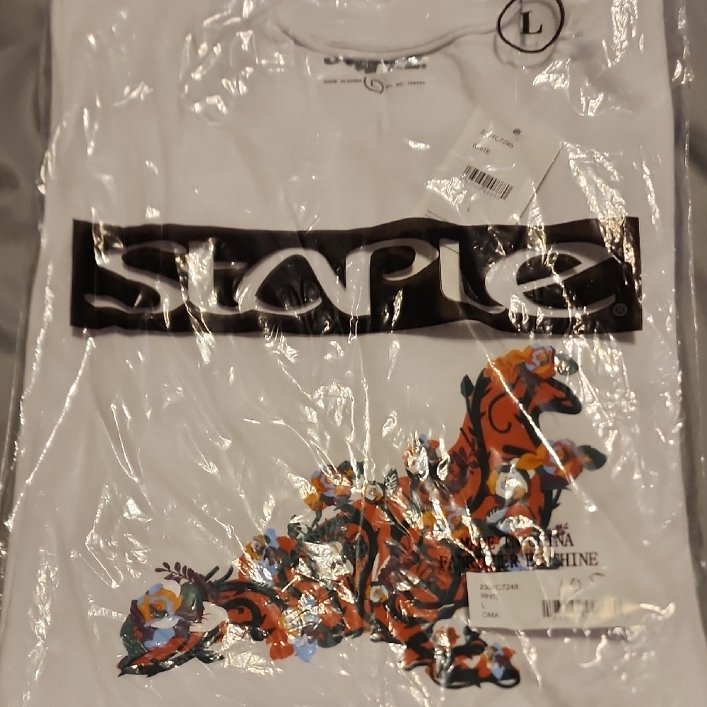 Staple White L Tshirt Mens 2 Pk Graphic TEE Large Lg NWT NEW